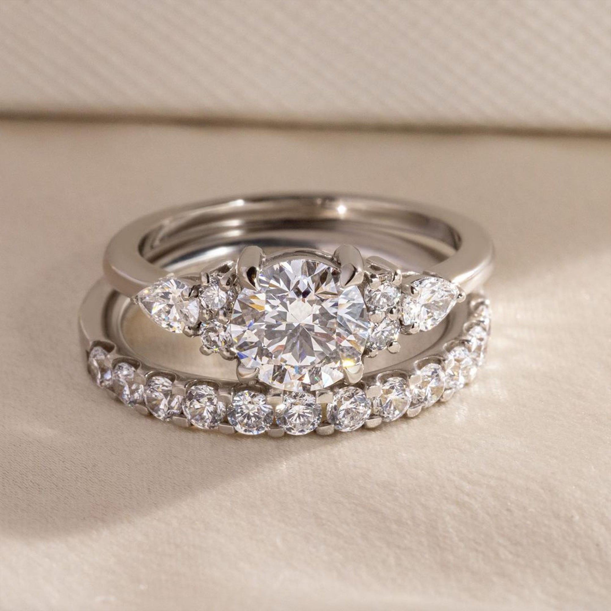 1.3 CT Round Brilliant Cut Diamond Moissanite Engagement Ring